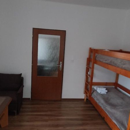 Apartman Amsel Ostrov  Eksteriør bilde