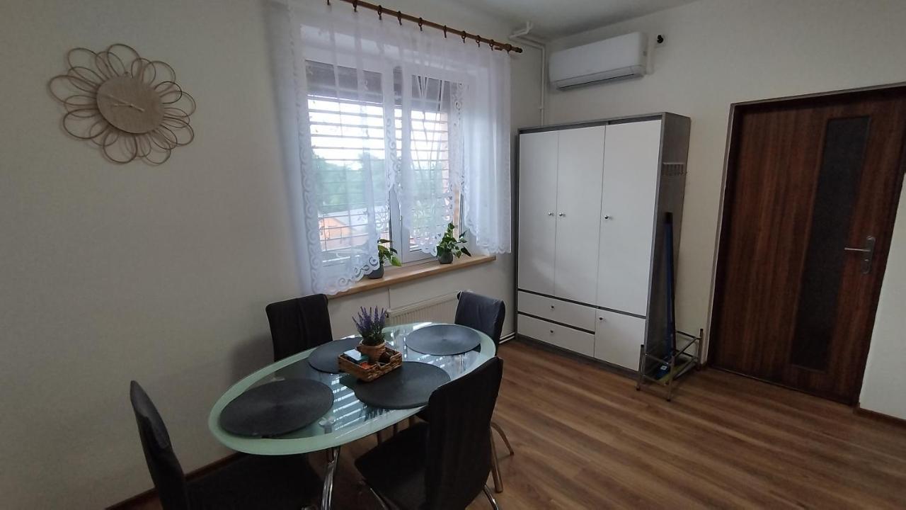 Apartman Amsel Ostrov  Eksteriør bilde